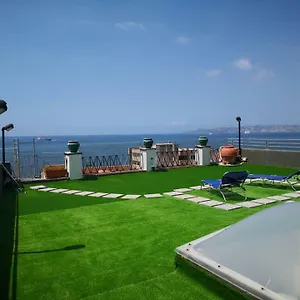 https://attico-blu-naples.hotels-amalfi.com